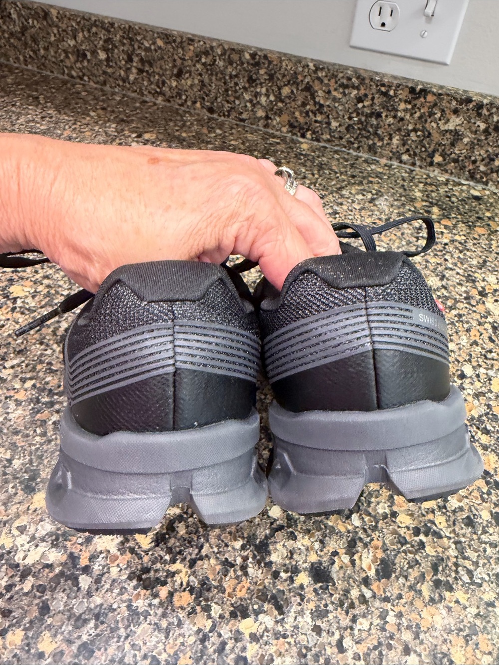 ON CloudTec Black Running Sneakers ladies 8 - Picture 7 of 12